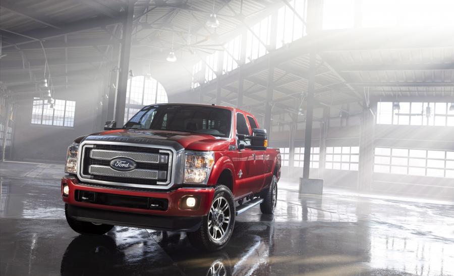  Ford F-250 Super Duty Platinum 2013 года  (фото 33 из 38)